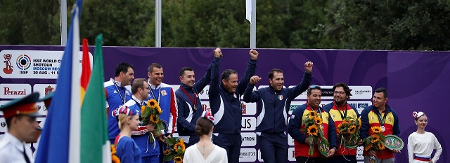 Il terzetto azzurro centra l'oro nel trap