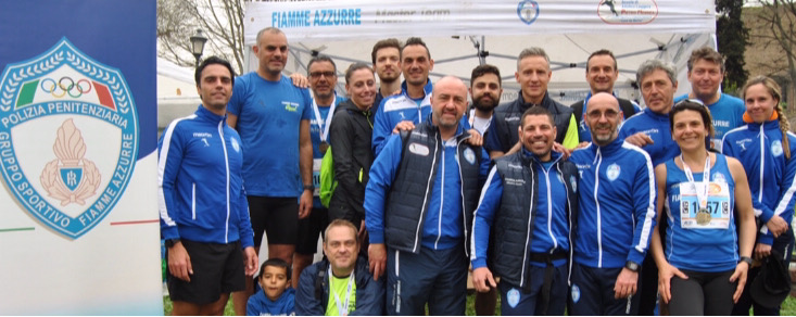 Il folto gruppo del Master Team protagonista della Roma Appia Run