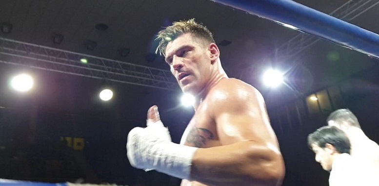 Clemente Russo soddisfatto dopo la vitoria su Mourad Aliev