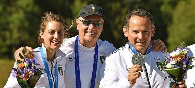 Jessica Rossi e Giovanni Pellielo con il CT Albano Pera